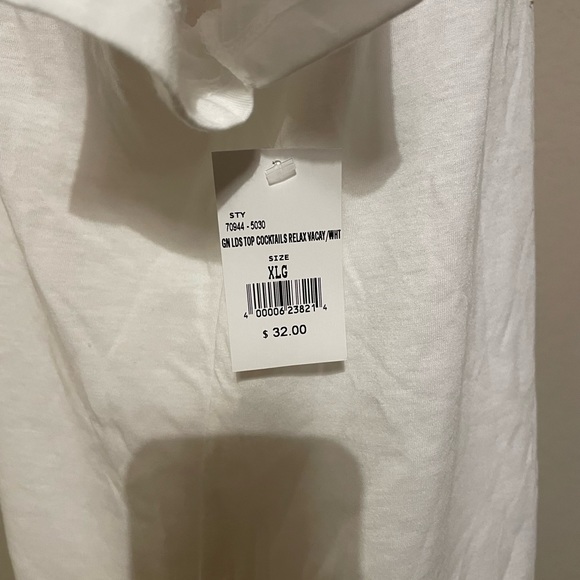Cocktails, Relaxation, Vacation Tee - NWT -size XL; runs small -mannequin size 6 - Picture 2 of 6